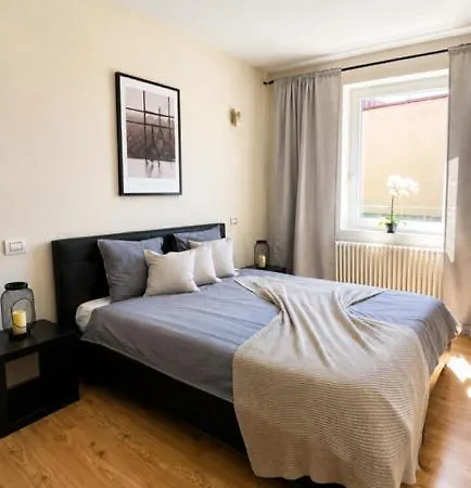 Apartmán S Terasou - Centrum Mesta